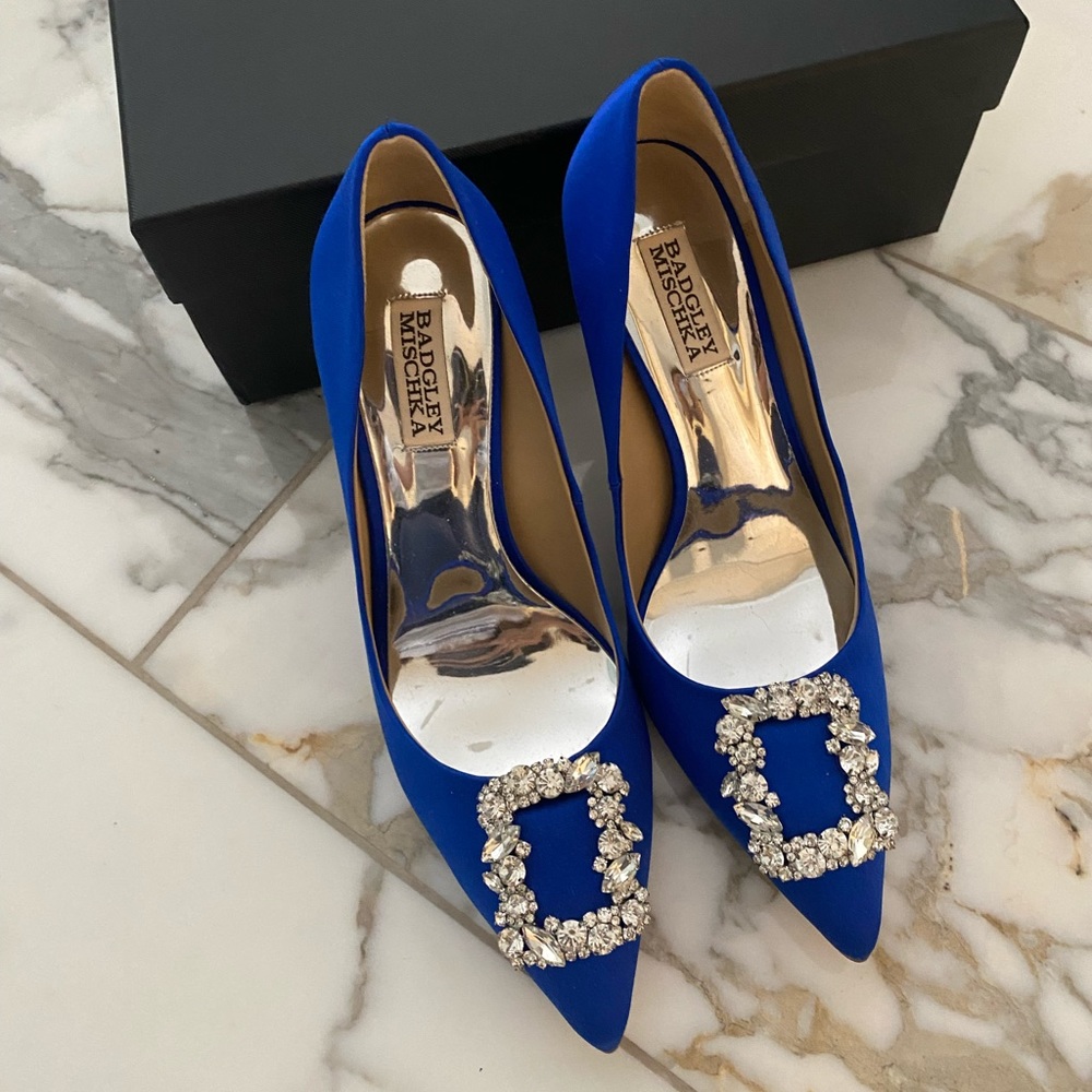 Badgley Mischka Cher Pumps - Size 8 royal blue